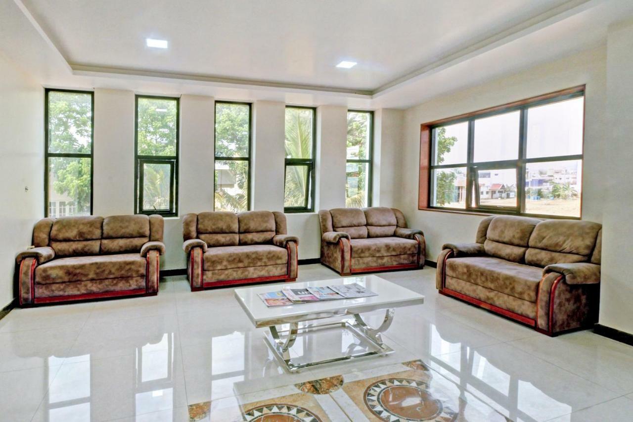 Oyo 29405 Leela Paradise Hassan Exterior foto